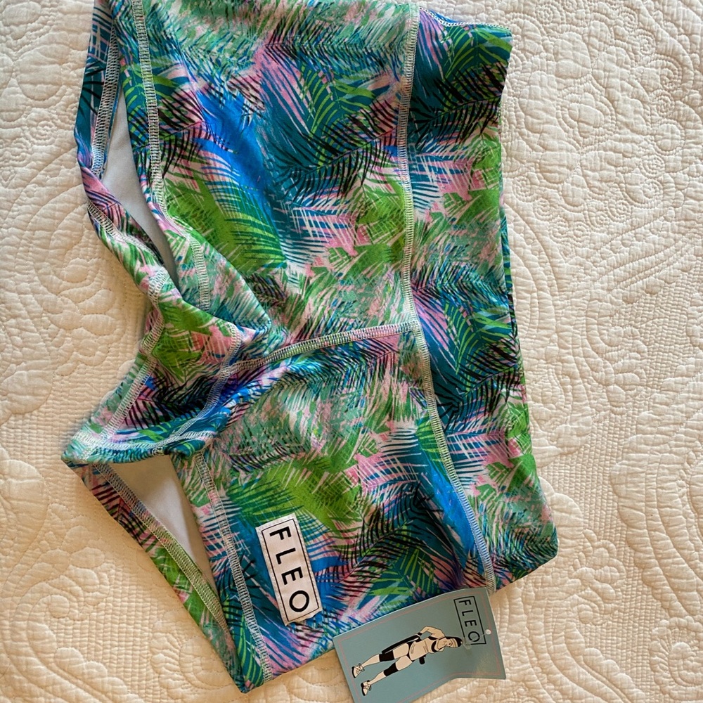 Fleo workout shorts